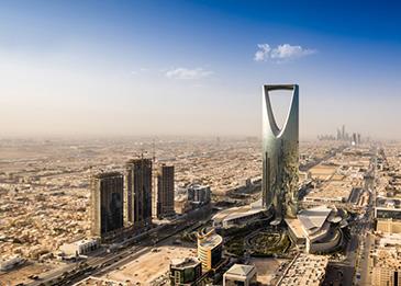 السعودية تسعى لخلق 1.2 مليون وظيفة لتقليص معدل البطالة