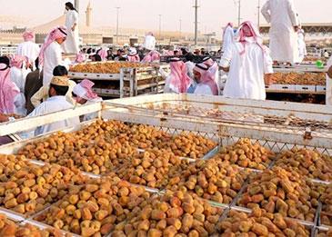 السعودية تنظم 120 مهرجاناً سياحياً خلال الصيف