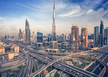 الإمارات الخامسة عالمياً في قائمة الدول المفضلة للهجرة العمالية