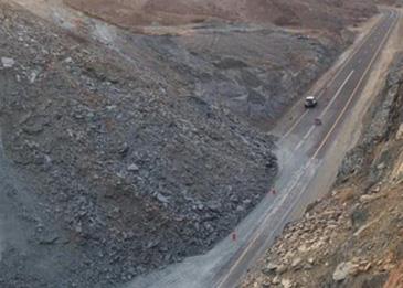 هذا ما فعلته الجبال المتحركة في طريق سبت الجارة