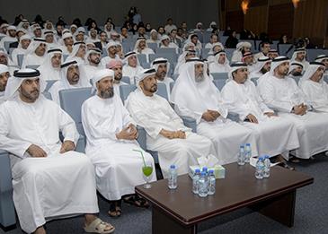 "زايد الخيرية" تعقد لقاءً تعريفياً لحجاج برنامج "زايد للحج 2018"