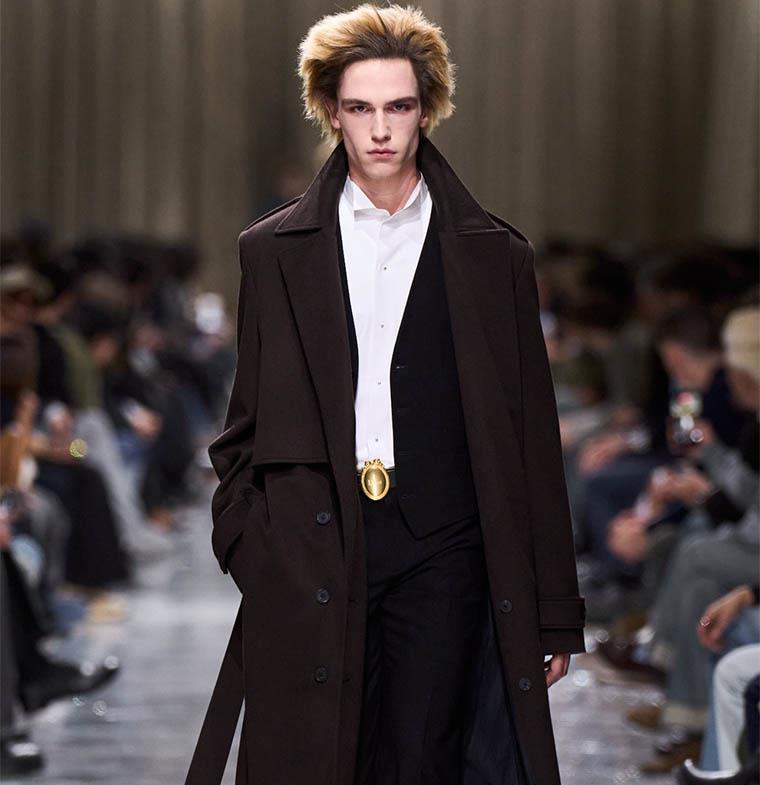 "الفوضى الأنيقة" تفاصيل قد تكون قد فاتتك في مجموعة جوناثان أندرسون الجديدة