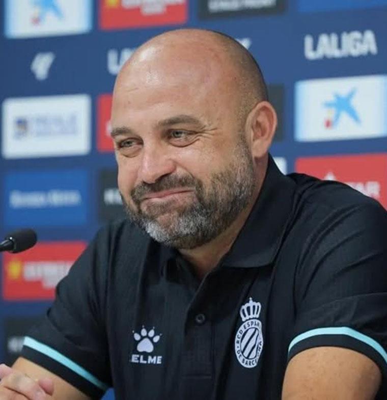 مانولو غونزاليس من سائق حافلة إلى مدرب ذي إنجازات استثنائية