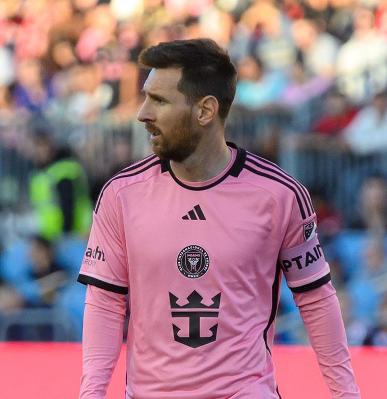 "مخالفات في البناء" ميسي يواجه خطر هدم فيلته في إيبيزا