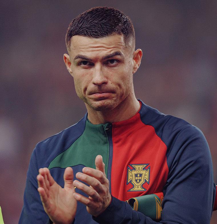 كريستيانو رونالدو يصبح أول لاعب كرة قدم ملياردير