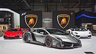 لامبورغيني تكشف عن Veneno في الذكرى الخمسين لإنطلاقها