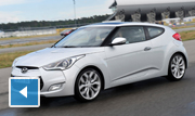 هيونداي تكشف عن Veloster الجديدة