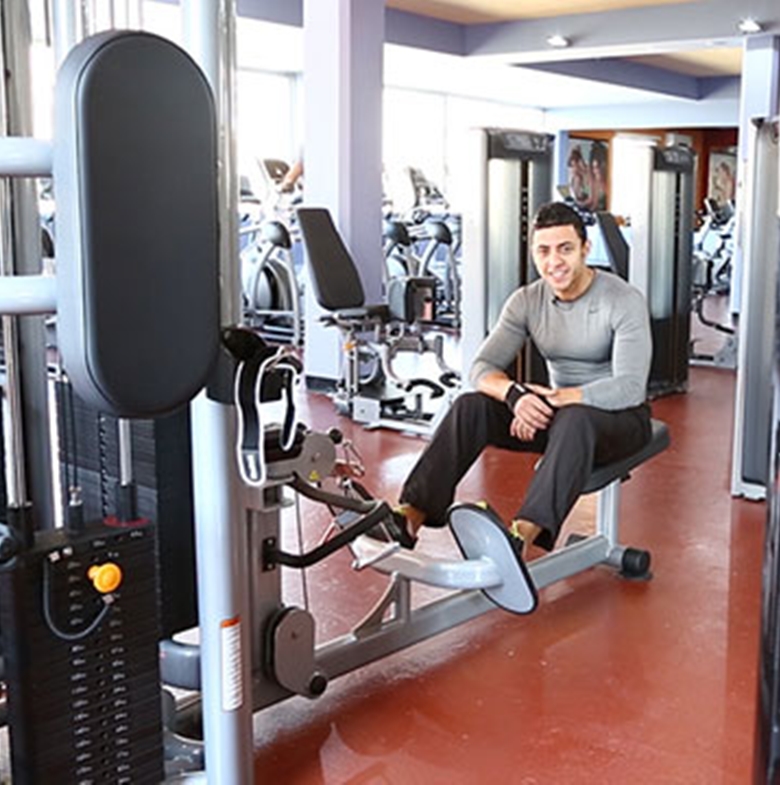 تمارين شد الصدر على آلة الـ Rowing