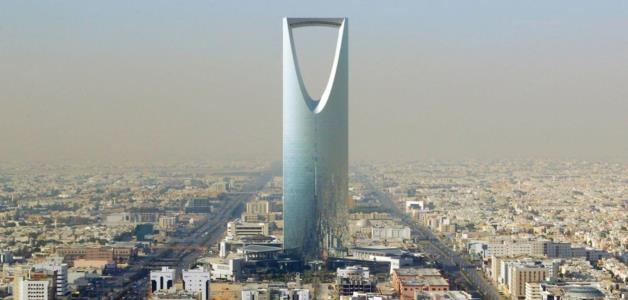 السعودية تطرح عملة ورقية جديدة عليها شعار رؤية المملكة 2030