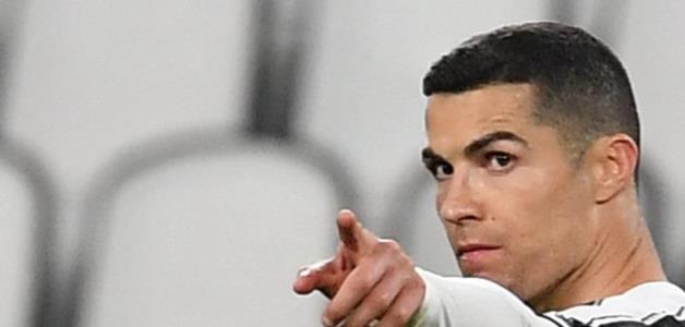 رونالدو مستعد لخفض راتبه من أجل العودة إلى مانشستر يونايتد
