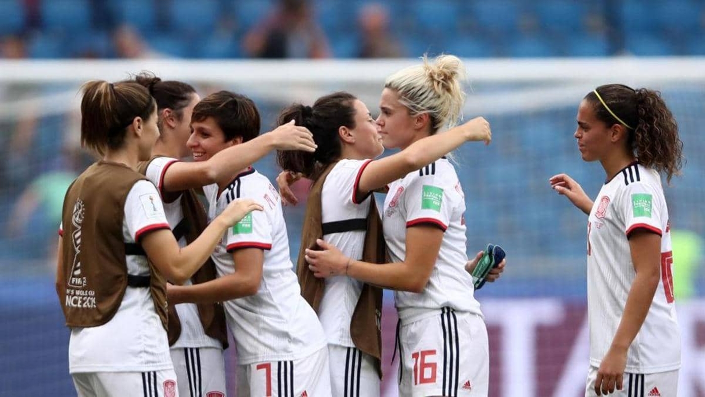 ريال مدريد "نسائي" لأول مرة بالتاريخ.. تعرف على التفاصيل