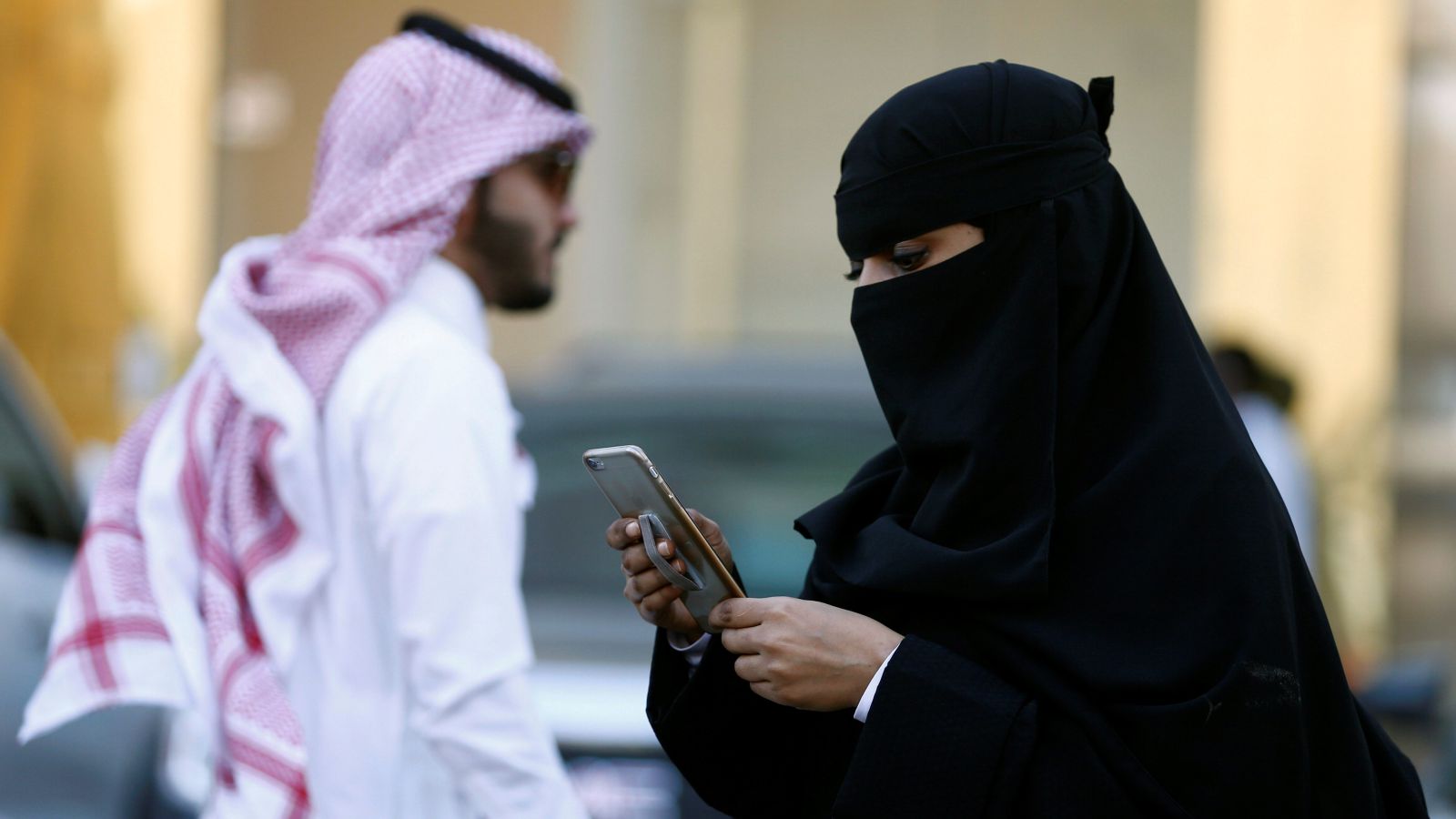 250.000 ريال فاتورة مياه مواطنة سعودية