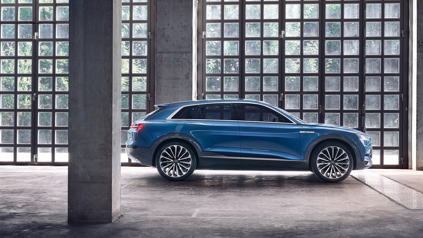 Audi تطلق أولى سياراتها الكهربائية