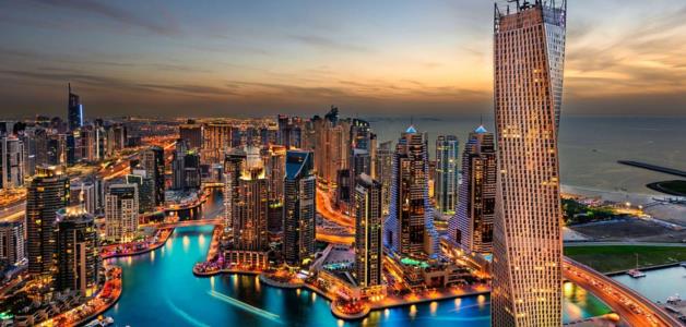 إطلاق نظام جديد في الإمارات يتيح ركن السيارات بدون رسوم