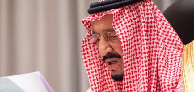 الملك سلمان يعفي المستثمرين من سداد 25 بالمئة من قيمة إيجارات العقارات البلدية للعام الحالي