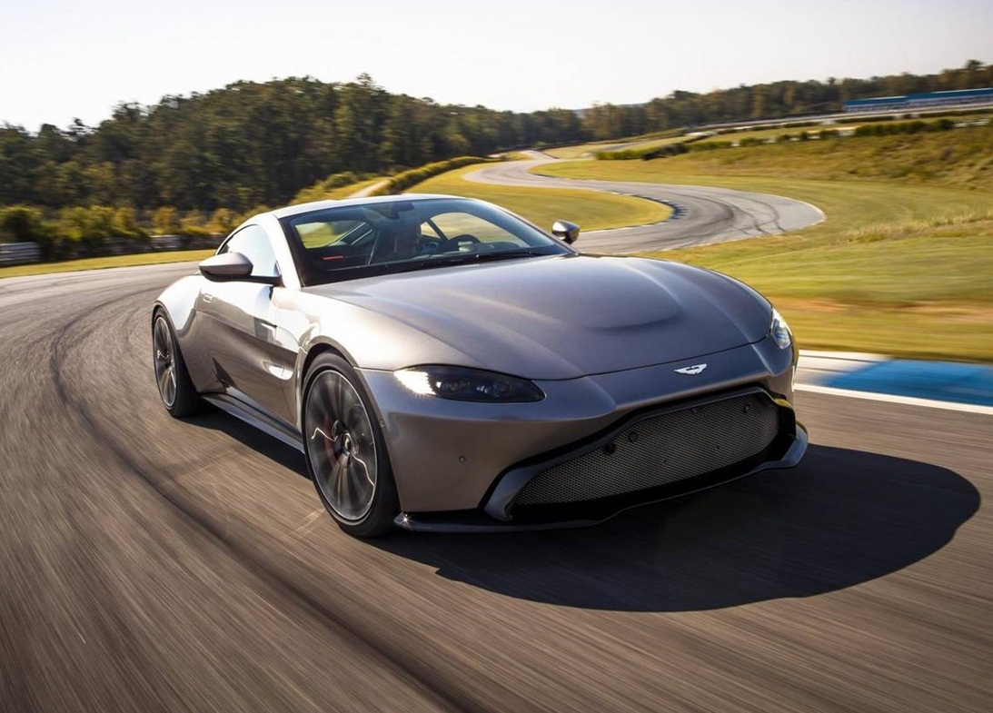 استمتع بمشاهدة موديل Vantage الجديد من أوستن مارتن لعام 2019