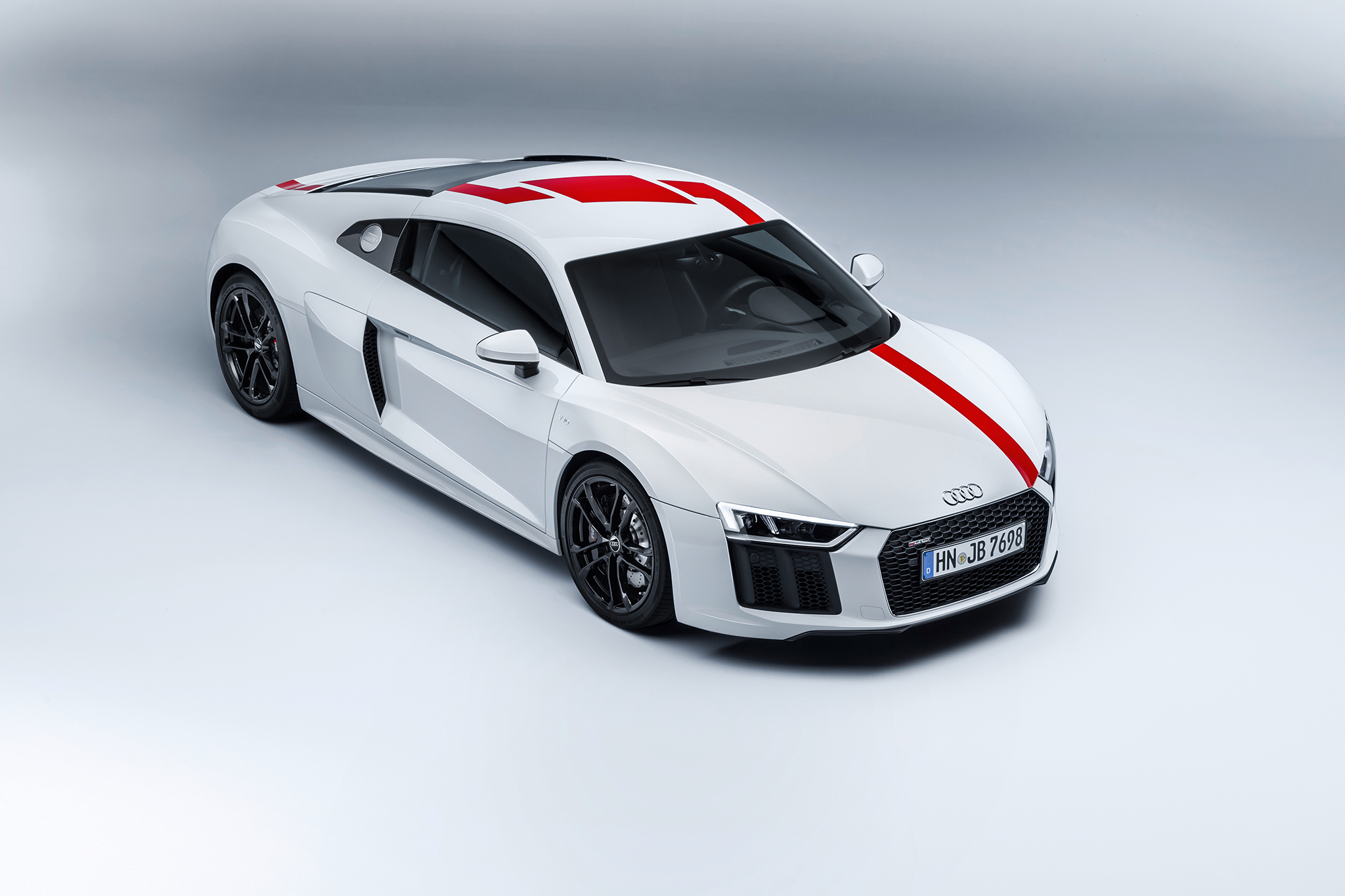 سيارة أودي R8 V10 RWS أول سيارات R8 بالدفع الخلفي