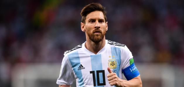 ميسي يقود الأرجنتين في تصفيات مونديال 2026