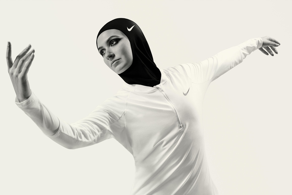 طرح حجاب Nike Pro عالمياً