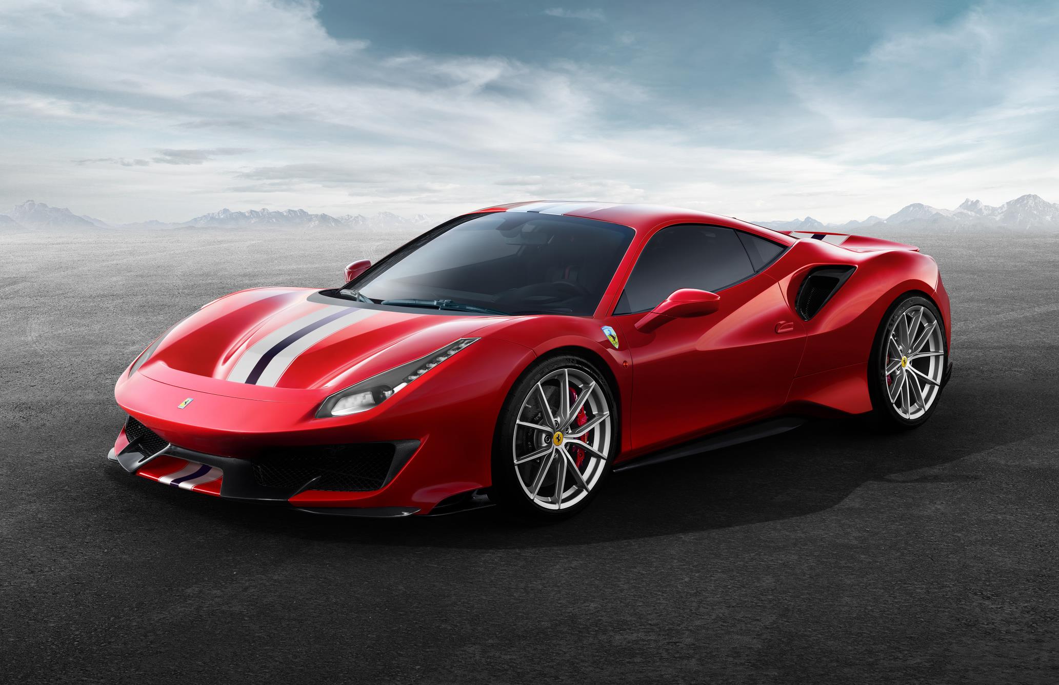 سيارة Ferrari 488 Pista .. أقوى السيارات الخارقة المصممة للطرقات