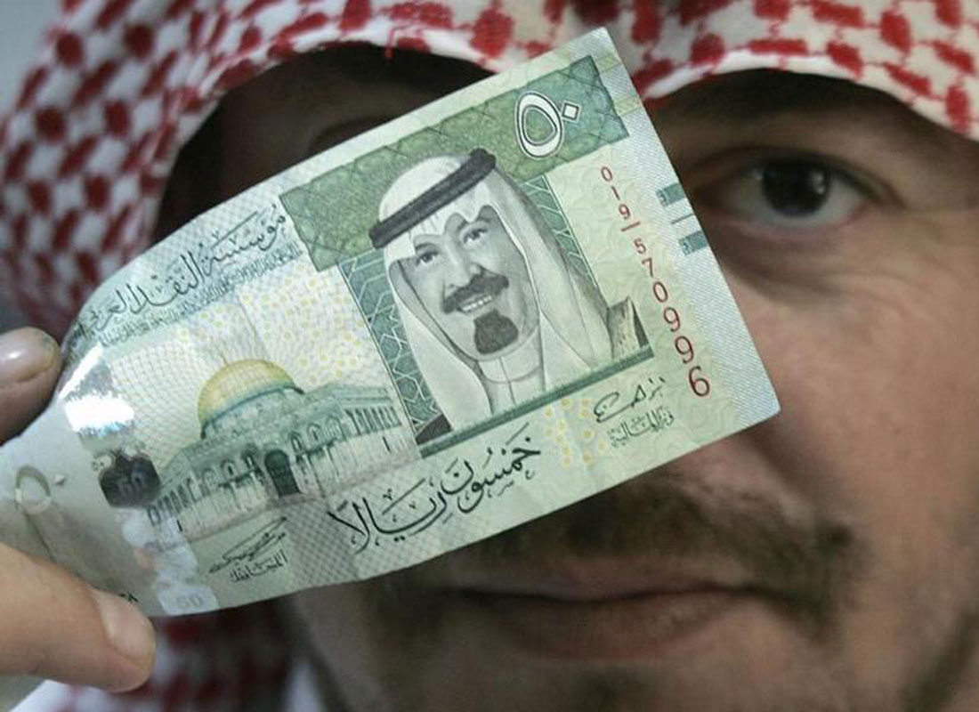 تحديد مواعيد الرواتب في 2018 في السعودية