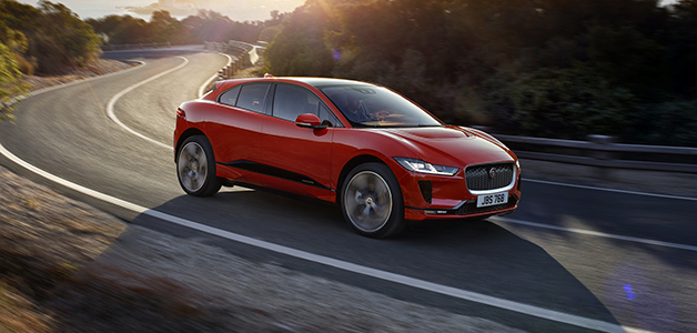 جاجوار آي بيس I-Pace تجعل للسيارات الكهربية بعدا جديدا