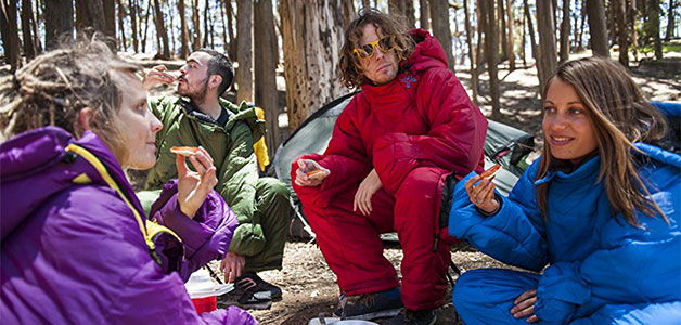 Sleeping bag بخصائص رائعة ستدفعكم لشرائه... بإمكانكم النوم في أي مكان!