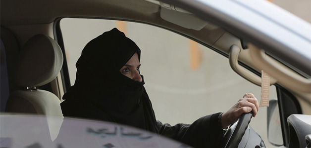 هذا عدد السعوديات اللواتي يخططن لقيادة السيارة في 2018