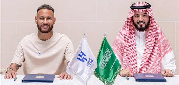 "قصر، سيارات فارهة وعصير" هذا ما طلبه نيمار من نادي الهلال