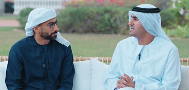 أمازون الإمارات تطلق مجموعة بطاقات هدايا العيد الإلكترونية 2025 بالتعاون مع الفنان الإماراتي عبدالله لطفي