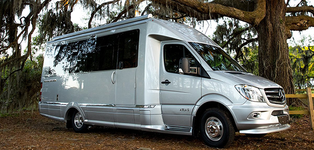 Airstream تكشف عن منزلها الفاخر الجديد