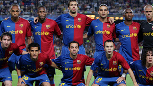 برشلونة يفوز على هامبورغ في اوّل مباراة له مع فيلانوفا