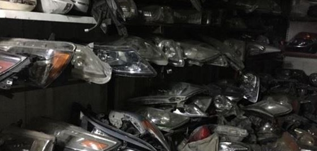شرطة الرياض تلقي القبض على سبعة وافدين احترفوا سرقة أجزاء السيارات