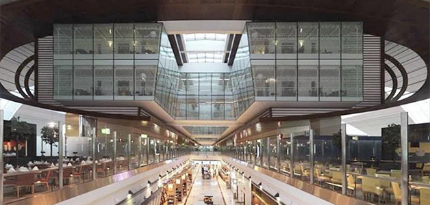 مطار دبي يوفر خدمة سيارات الأجرة المجانية " تاكسي دي إكس بي"
