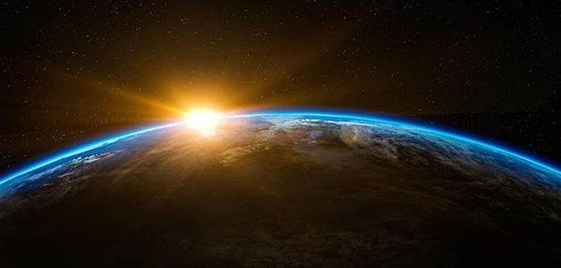 تناول وجبة غداء في الفضاء مقابل 495 ألف دولار