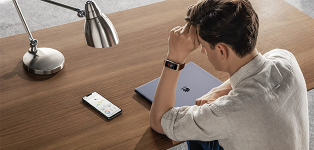 ساعة ذكية لمراقبة الصحة وتعزيز أسلوب الحياة ... تعرف على’هواوي TalkBand B5