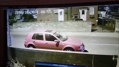 إنهم يصطدمون بالسيارات بأجسامهم .. ثم يفرون هاربين
