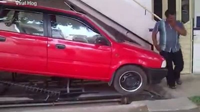 هل تعاني من مشكلة مرآب السيارات .. شاهد حل هذا الهندي