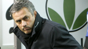 مورينيو لا يشعر بالضغط رغم النتائج السيئة لريال مدريد