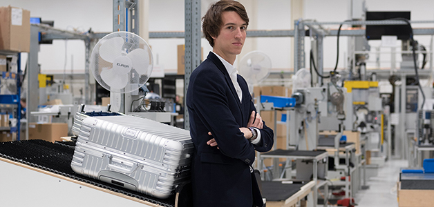 Rimowa تتعاون مع فيرجل أبلوه لإطلاق تشكيلة من حقائب السفر