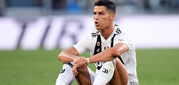 رونالدو يرتدي في يده ثروة بقيمة 823 ألف دولار