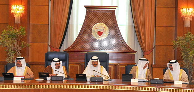 البحرين تتوقع انخفاض عجز الميزانية في 2020 وزيادة إيرادات الدولة