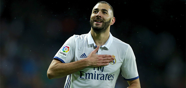 بنزيمة سيجدد عقده مع ريال مدريد لموسم إضافي