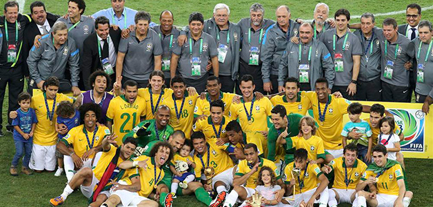 البرازيل تكتسح إسبانيا وتتوج بكأس القارات 2013