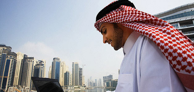 لماذا إحتلّت اللغة العربية المركز الـ 12 عالمياً من حيث الإستخدام على الإنترنت؟