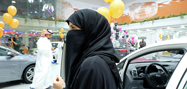 لأول مرة شركة سيارات توفر وظيفة للسعوديات