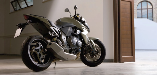 دراجة (CB1000R) الجديدة من هوندا تدغدغ أحلام عشاق الدراجات