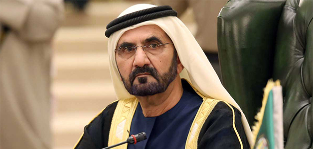 شاهد كيف عايد الشيخ محمد بن راشد المرأة الإماراتية في عيدها