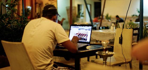 زيادة عدد المستخدمين النشطين لموقع فايسبوك بنسبة 29 بالمئة