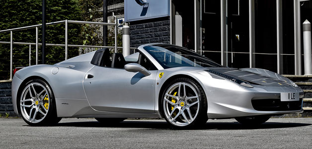 Kahn يضيف لمساته الأنيقة على فيراري 458 Spyder